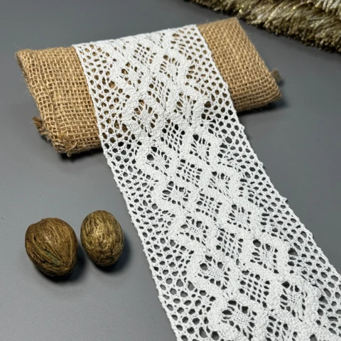 Мереживо макраме "Сонячний пил" 9.5 см.(1 м.), молочний