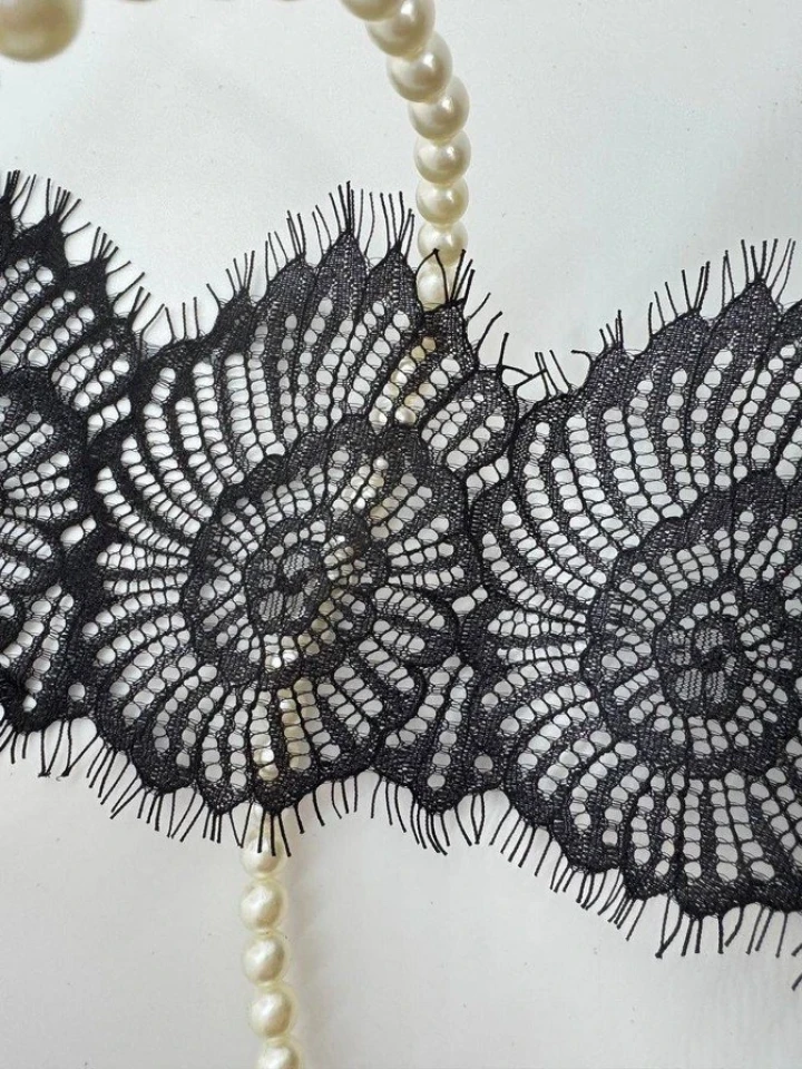 Мереживо французьке «Срібна ніч»10.5 см. (купон 3 м.), чорний