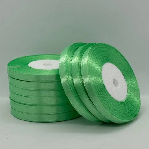 Атласна стрічка 0.6 см (33 м.), 138 зелене море