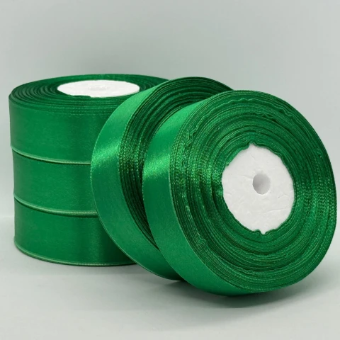 Атласна стрічка 2.5 см (33 м.), 76 зелена спаржа