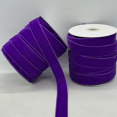Оксамитова стрічка 2 см (25 ярдів/22,75 м.), 56 фіолетовий
