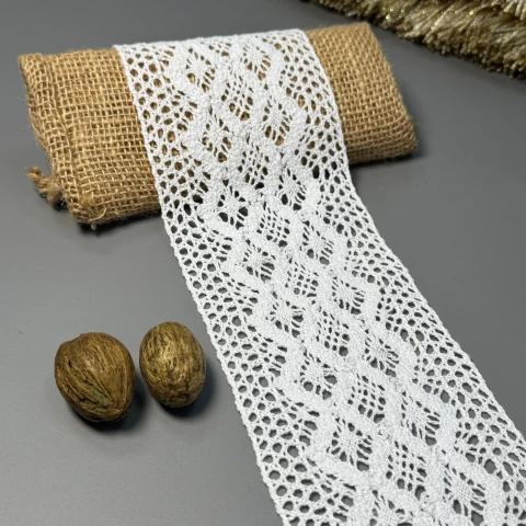 Мереживо макраме "Сонячний пил" 9.5 см.(1 м.), білий