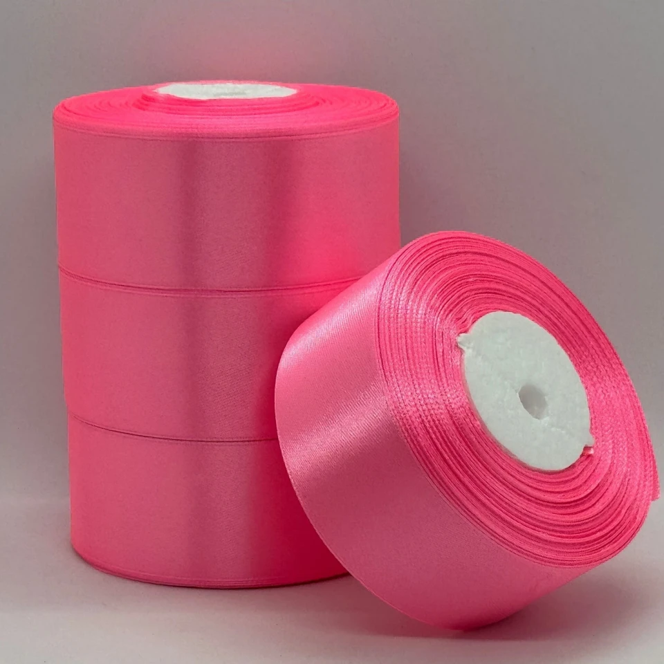 Атласна стрічка 4 см (33 м.), 05 барбі