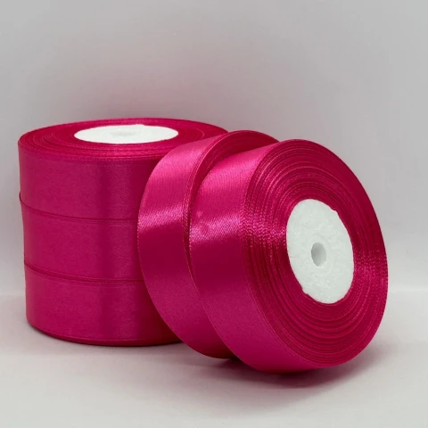 Атласна стрічка 2.5 см (33 м.), 130 горячо-рожевий