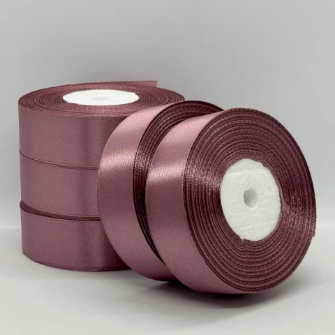 Атласна стрічка 2.5 см (33 м.), 91 пудровий