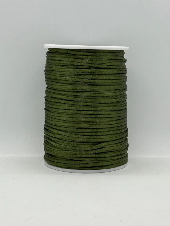Шнур атласний корсетний 2.3 мм (100 ярдів/91,44 м.), 44 темно зелений