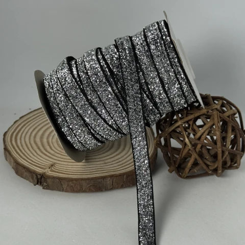 Оксамитова стрічка люрекс 1 см (25 ярдів/22,75 м.), 17 срібло + чорний