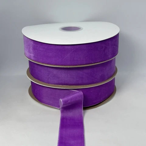 Оксамитова стрічка 3.8 см (25 ярдів/22,75 м.), 14 світлий фіолетовий