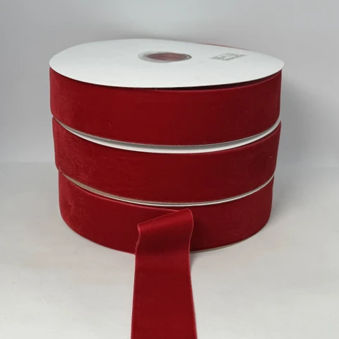 Оксамитова стрічка 3.8 см (25 ярдів/22,75 м.), 81 темний кораловий