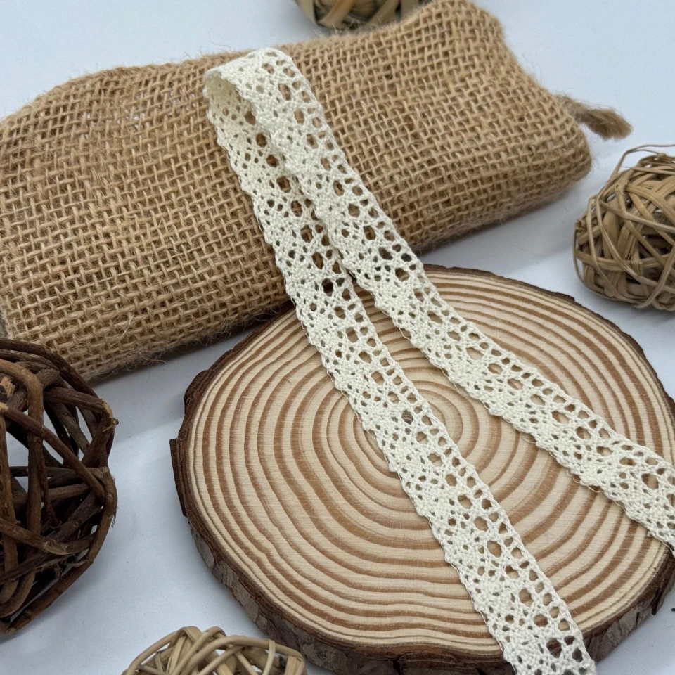 Мереживо макраме "Срібна тиша" 2см.(1 м.), молочний