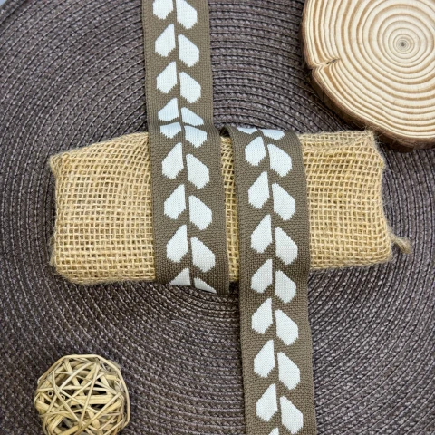 Трикотажний лампас Сердечка 3.5 см (1 м), C:2 темно бежевий