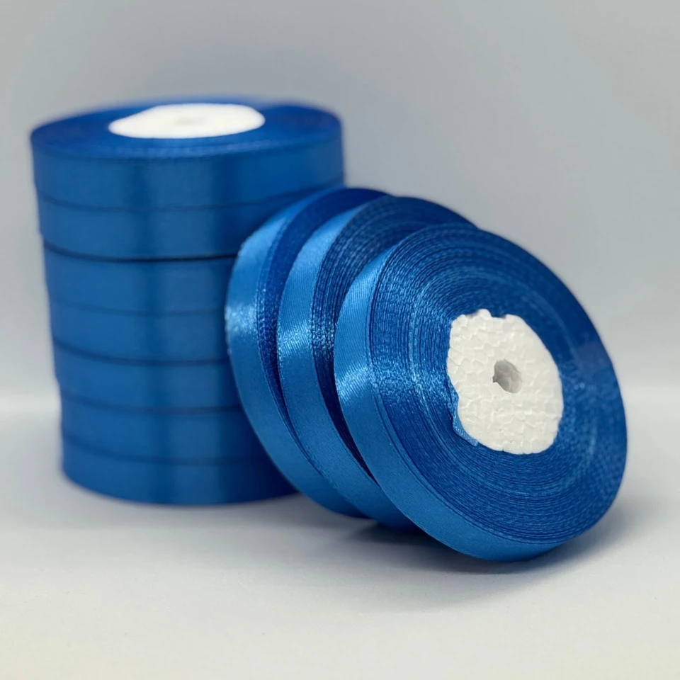 Атласна стрічка 1.2 см (33 м.), 121 світлий синій