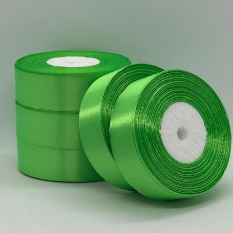 Атласна стрічка 2.5 см (33 м.), 115 зелене яблоко