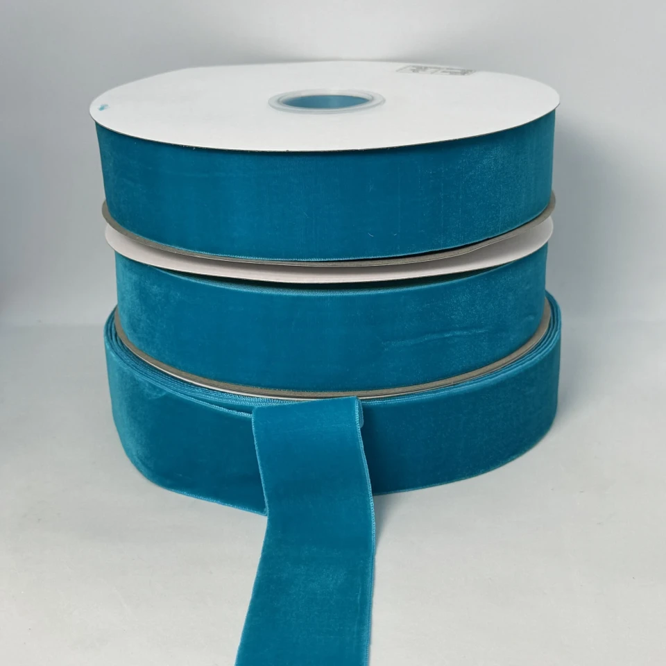 Оксамитова стрічка 3.8 см (25 ярдів/22,75 м.), 49 бірюза