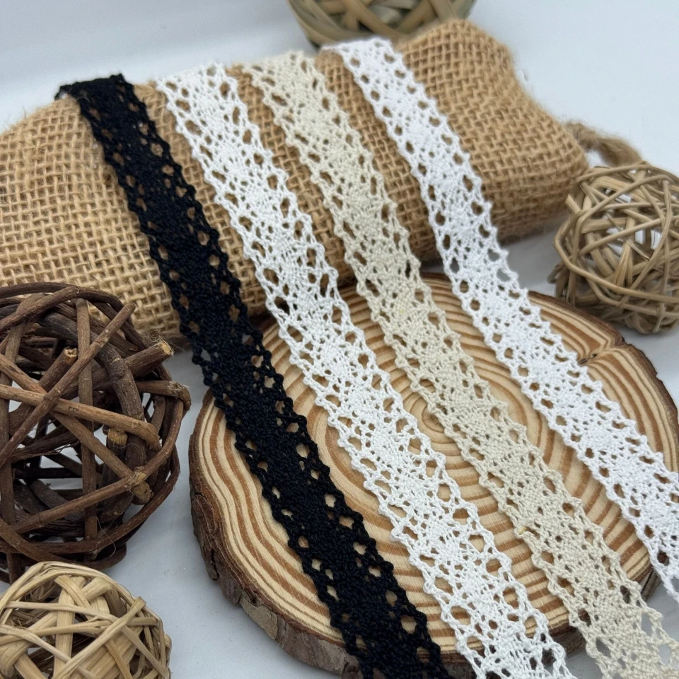 Мереживо макраме "Молочна симфонія" 2 см.(1 м.), білий