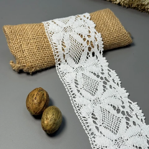 Мереживо макраме "Квіткове мереживо" 7 см.(1 м.), білий