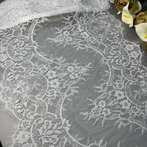 Мереживо французьке «Літній вітерець» 43 см. (купон 3 м.), теплий білий