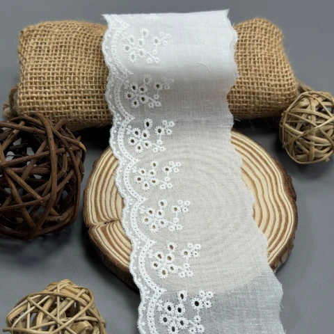 Мереживо прошва "Білий шепіт" 7 см  (1 м.), білий