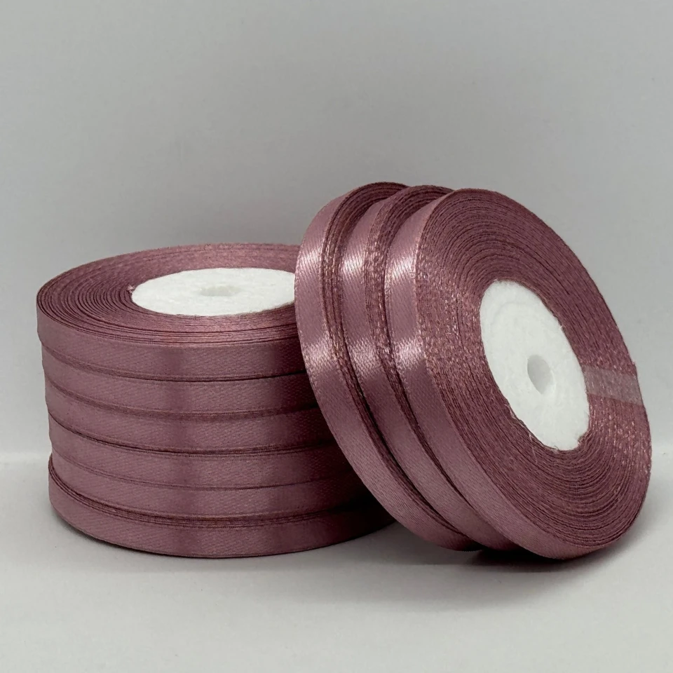 Атласна стрічка 0.6 см (33 м.), 91 пудровий