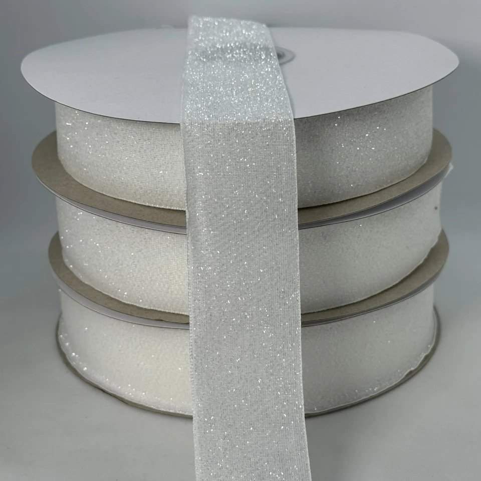 Оксамитова стрічка люрекс 3.8 см (25 ярдів/22,75 м.), 07 білий