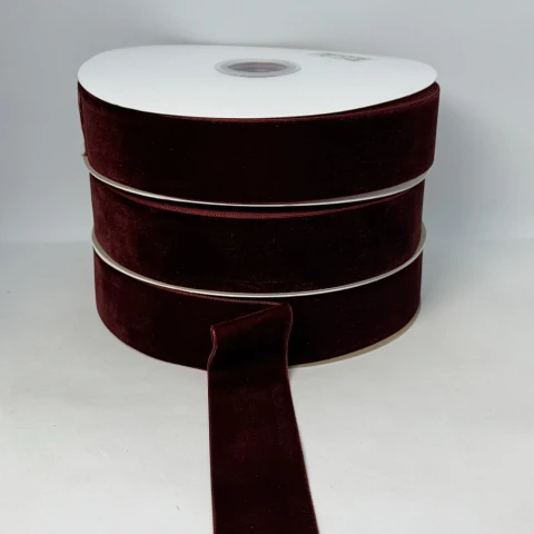 Оксамитова стрічка 3.8 см (25 ярдів/22,75 м.), 44 гранатовий