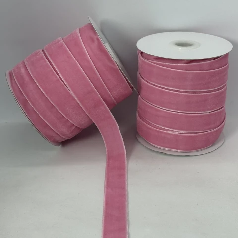 Оксамитова стрічка 2 см (25 ярдів/22,75 м.), 75 рожевий