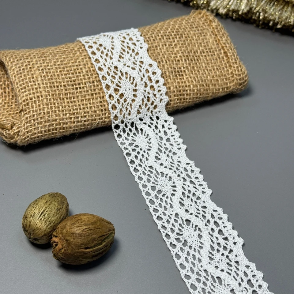 Мереживо макраме "Карамельна вуаль" 4 см (1 м), білий