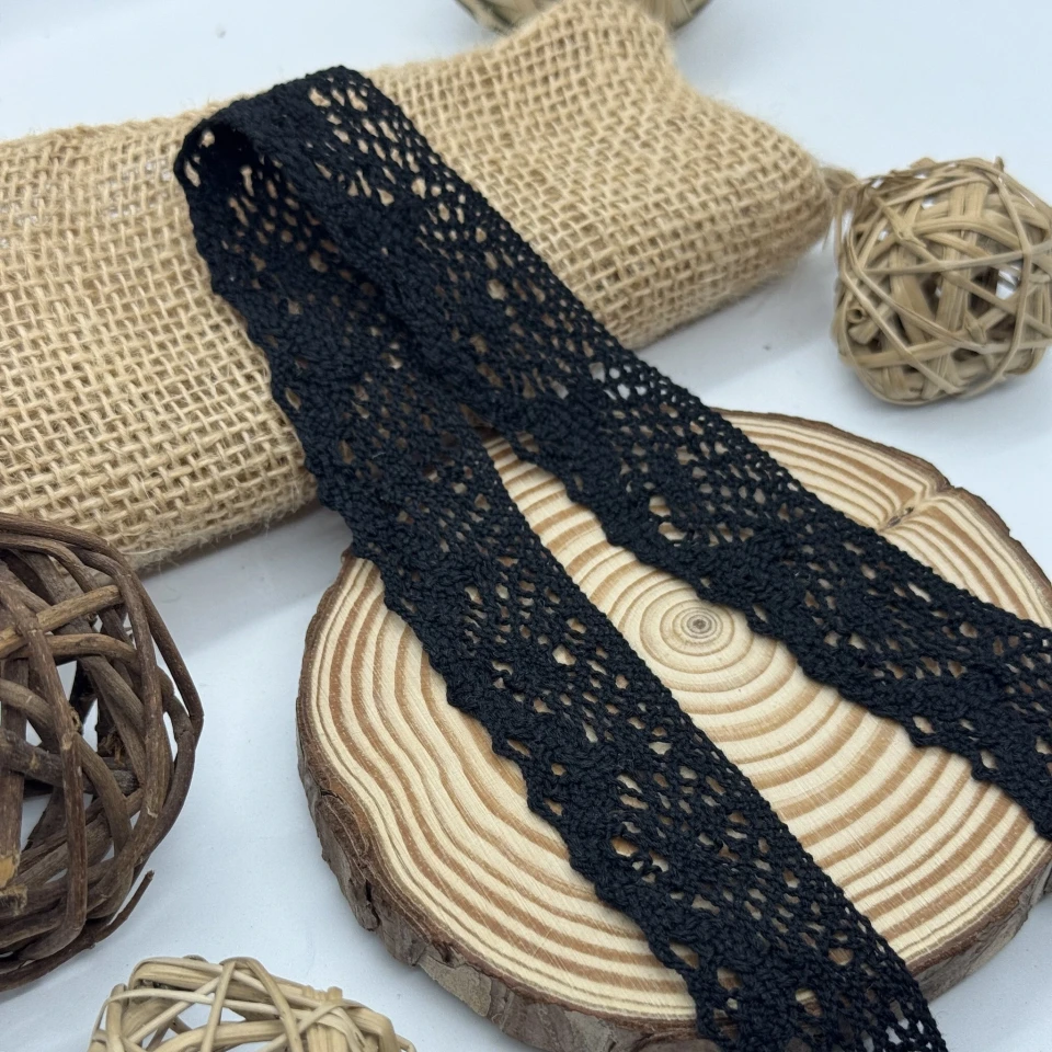 Мереживо макраме "Шовкова роса" 2,5 см. (1 м.), чорний