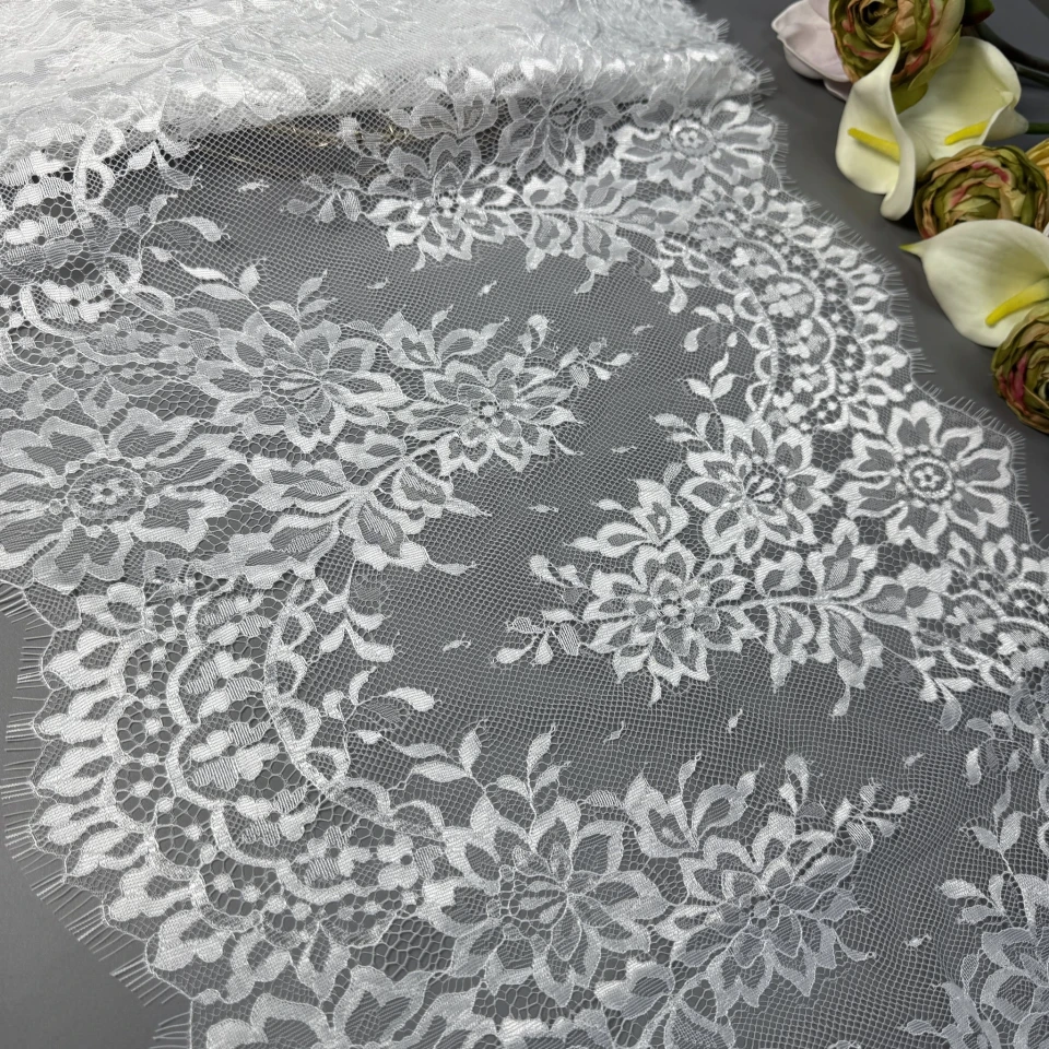 Мереживо французьке «Jardin Secret»41 см. (купон 3 м.), теплий білий