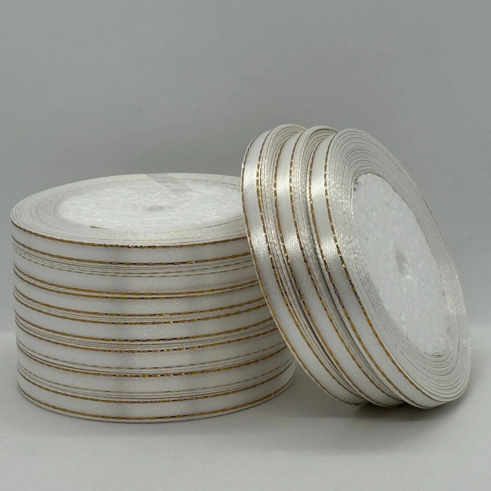 Атласна стрічка з люрекс 0,6 см+золото (22.75 м), айворі (білий)