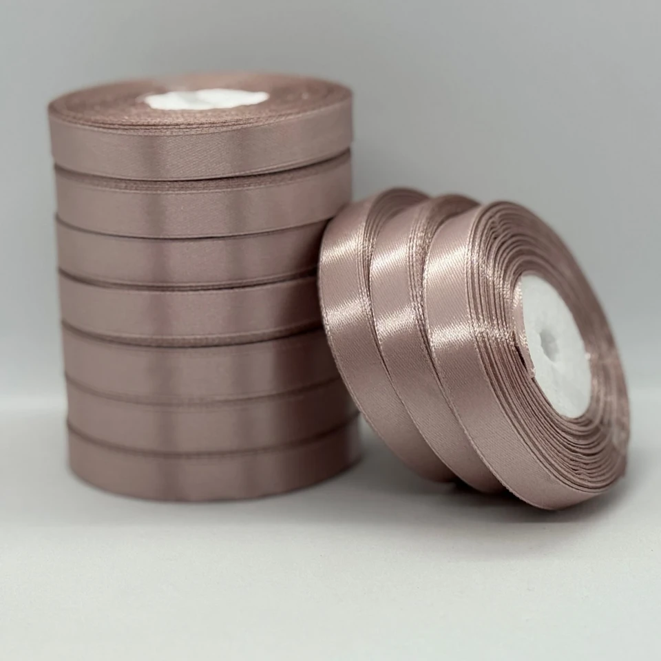 Атласна стрічка 1.2 см (33 м.), 92 кава з молоком