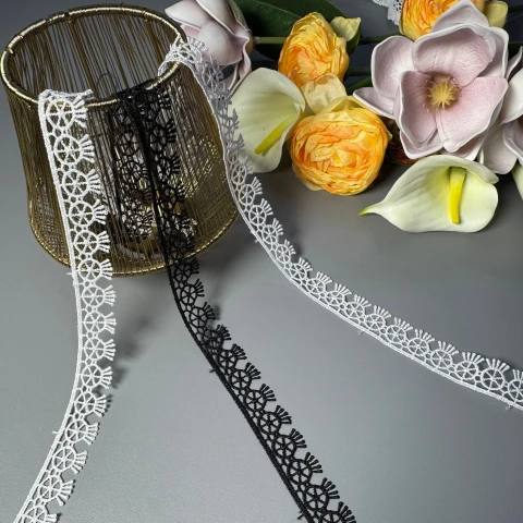 Мереживо поліестер ВВ"Подих ніжності" 2 см.(1 м.), білий