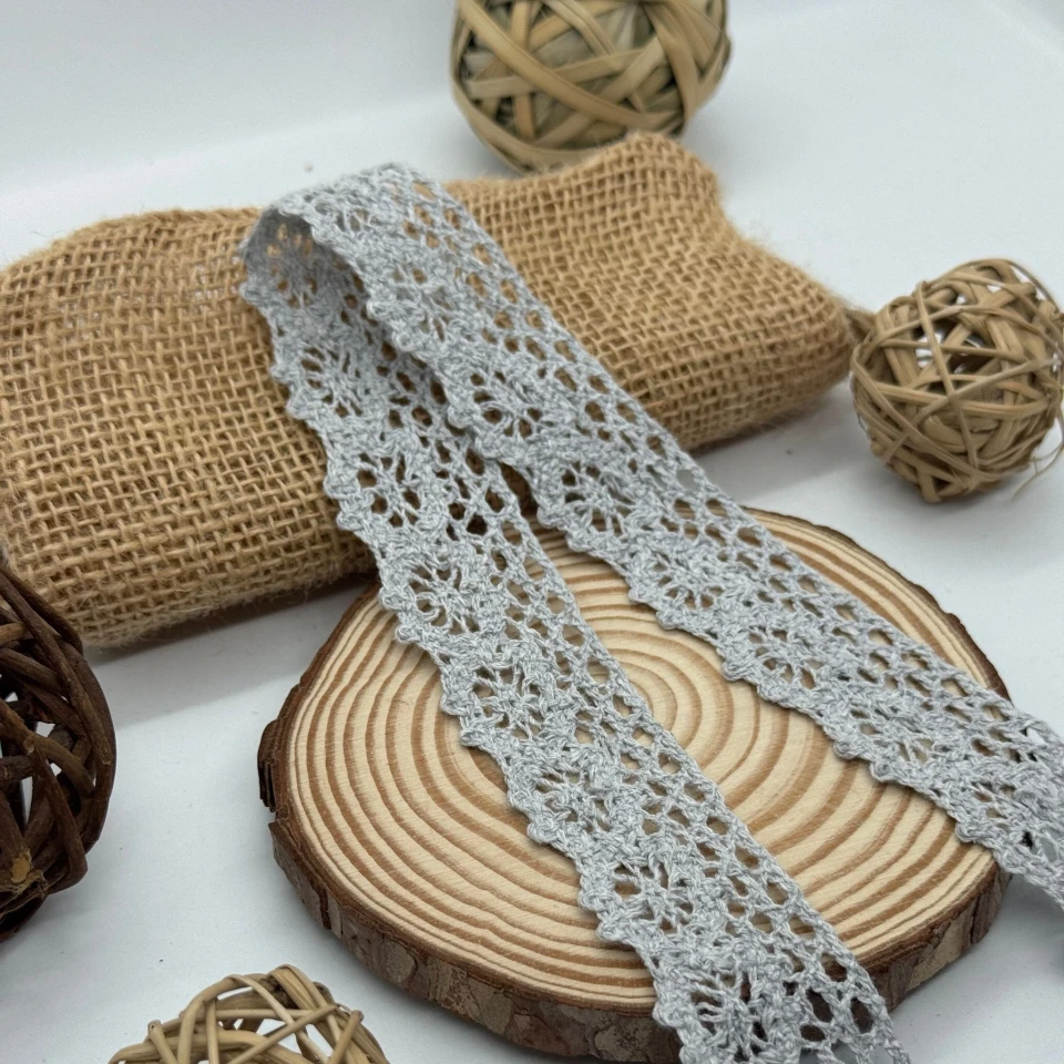 Мереживо макраме "Солодкий аромат" 2,8 см (1 м.), світло сірий