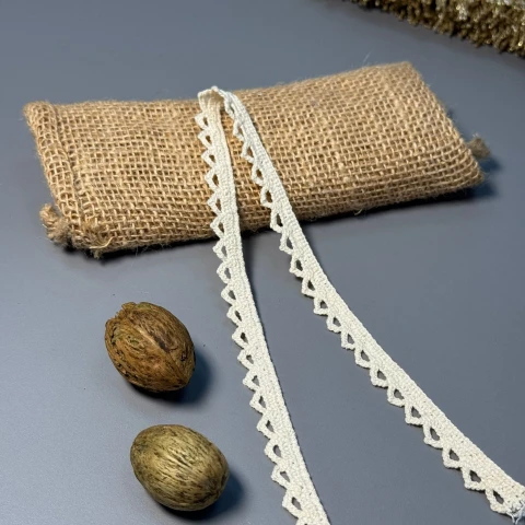 Мереживо макраме "Мереживна симфонія" 1 см . (1м.), бежевий