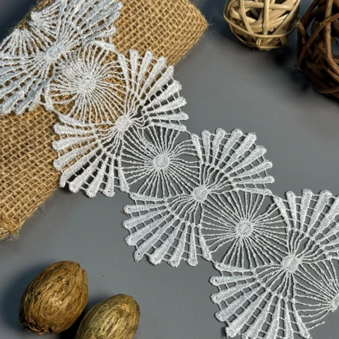 Мереживо поліестер "Молочна ласка" 9 см.(1 м.), білий