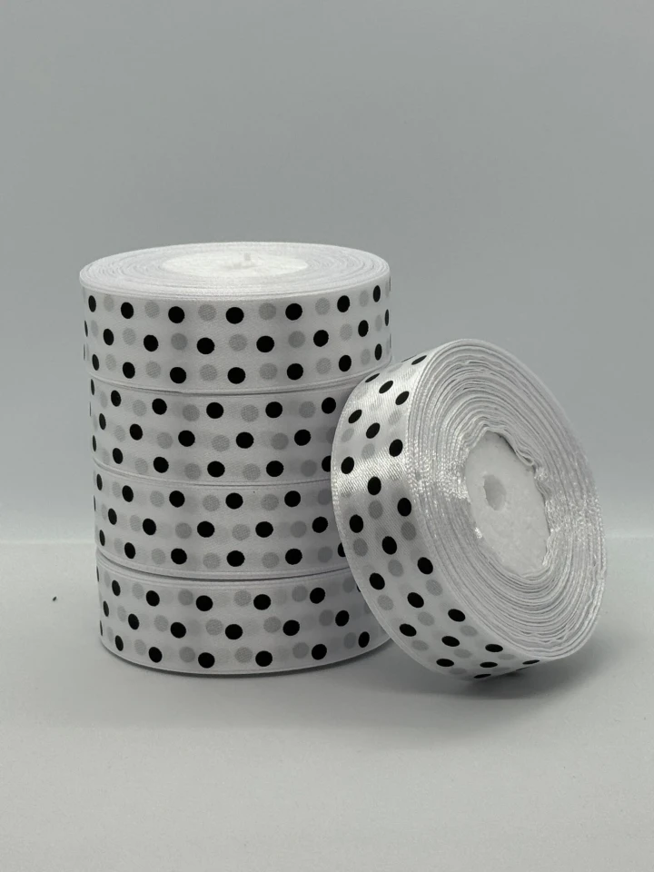 Атласна стрічка в горох 2.5 см (33 м.), 01 білий + чорний