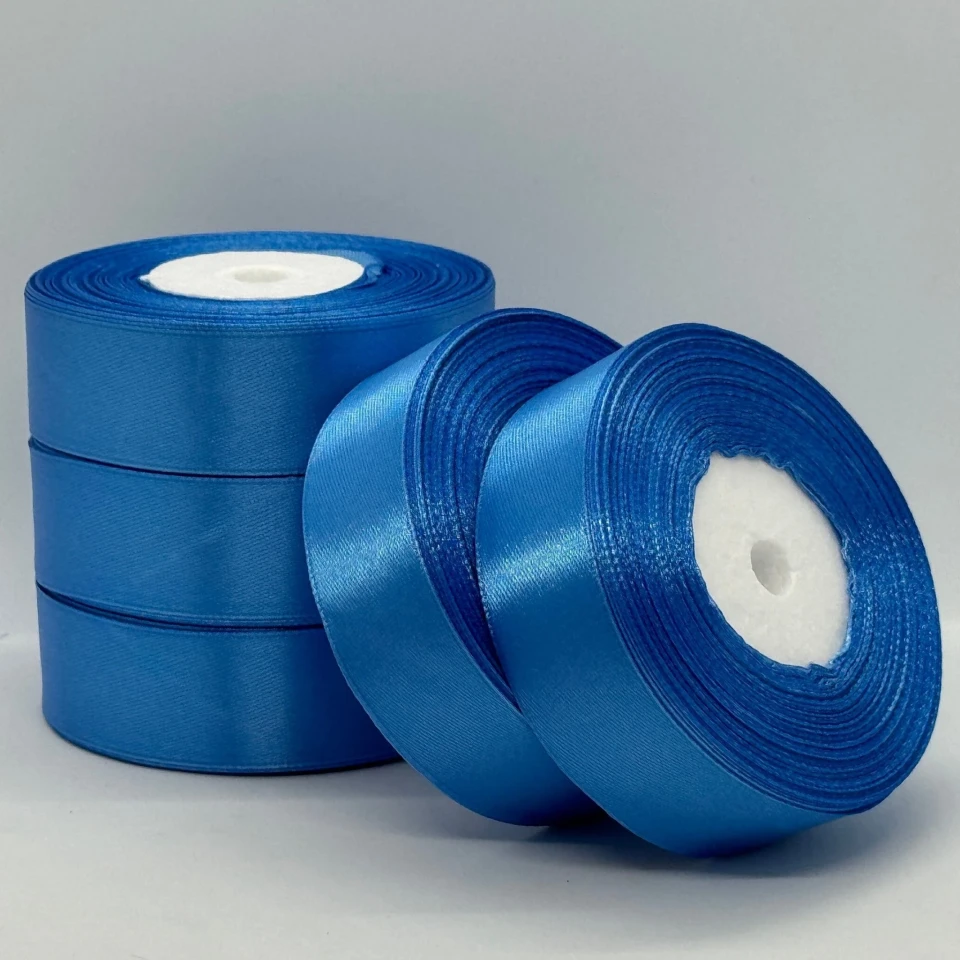 Атласна стрічка 2.5 см (33 м.), 121 світлий синій