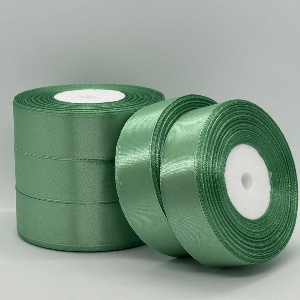 Атласна стрічка 2.5 см (33 м.), 167 лісний зелений