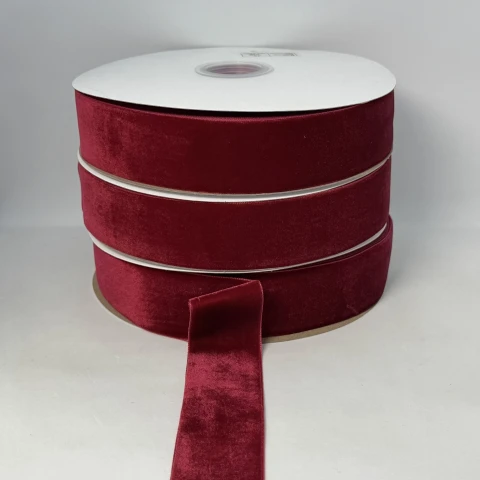 Оксамитова стрічка 3.8 см (25 ярдів/22,75 м.), 31 світлий бордовий