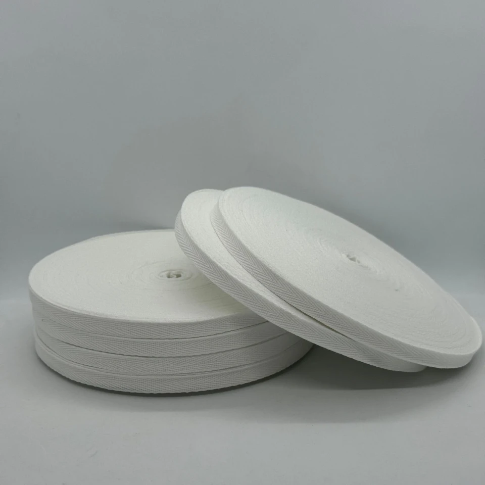 Кіперна стрічка 1 см (40м.), 2002 молочний