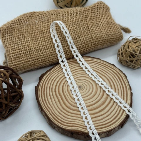 Мереживо макраме "Кришталева хвиля" 1 см.(1 м.), молочний