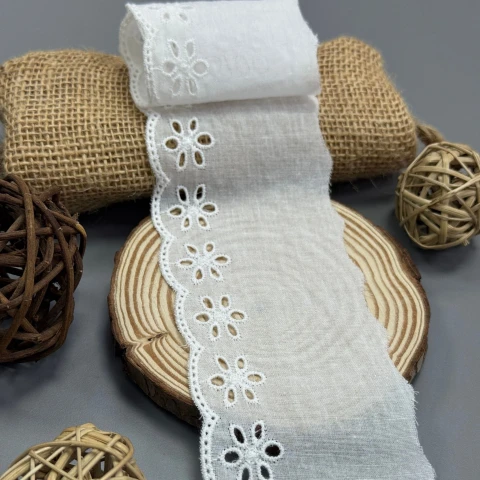 Мереживо прошва "Літній сон" 7 см  (1 м.), білий