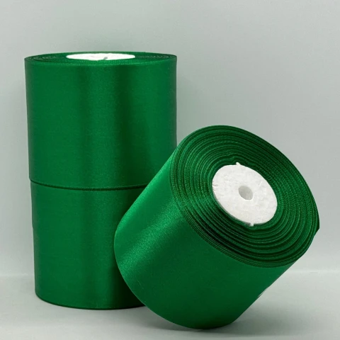 Атласна стрічка 7.5 см (33 м.), 76 зелена спаржа