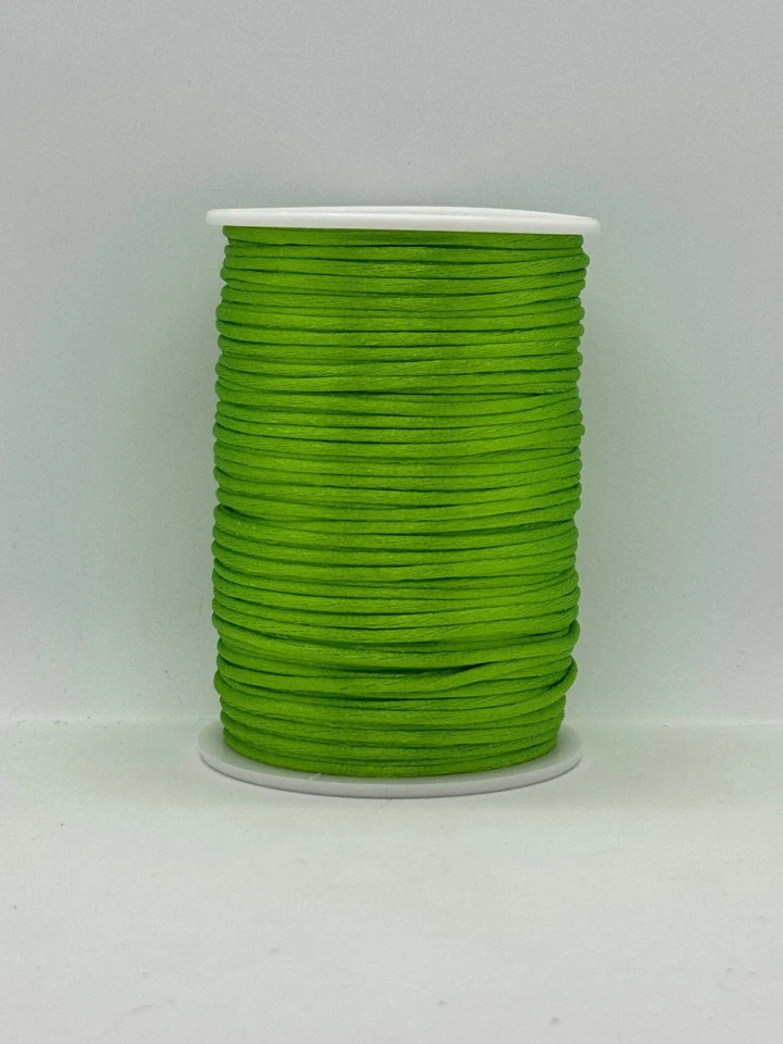 Шнур атласний корсетний 2.3 мм (100 ярдів/91,44 м.), 51 зелена спаржа