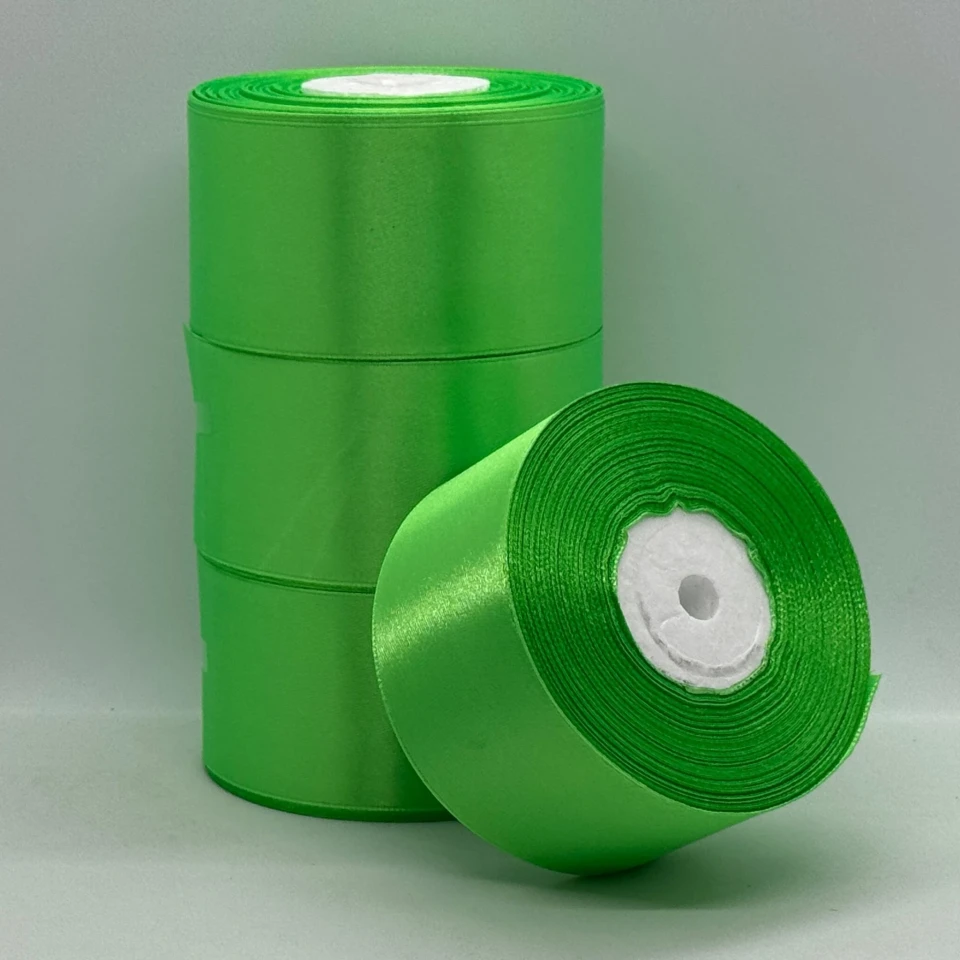 Атласна стрічка 5 см (33 м.), 115 зелене яблоко