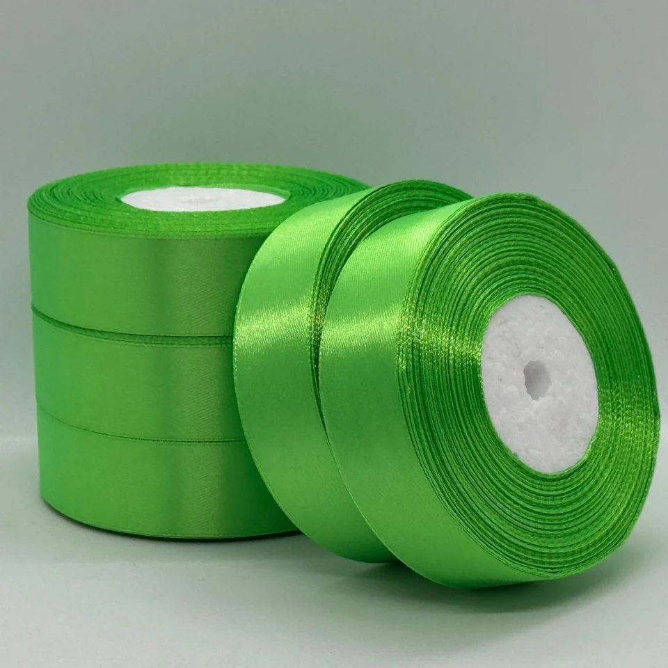 Атласна стрічка 2.5 см (33 м.), 52 яскраво зелений
