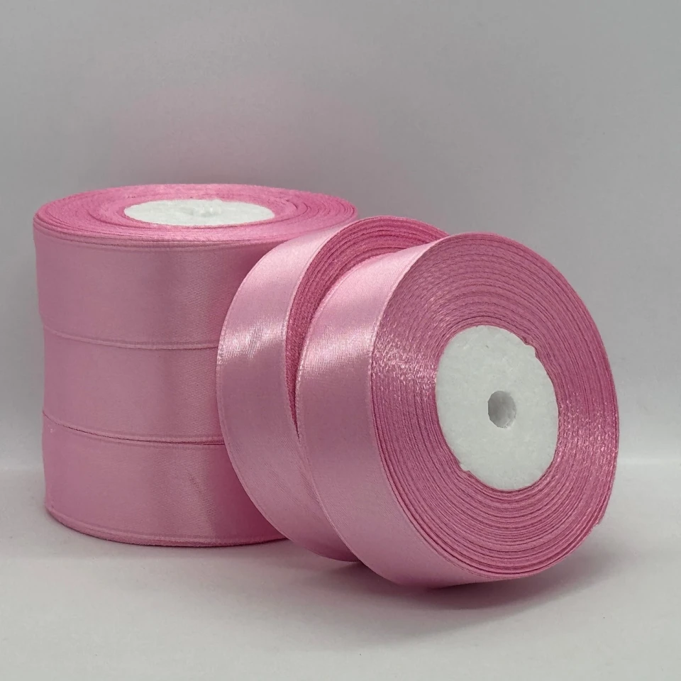 Атласна стрічка 2.5 см (33 м.), 94 рожева пудра