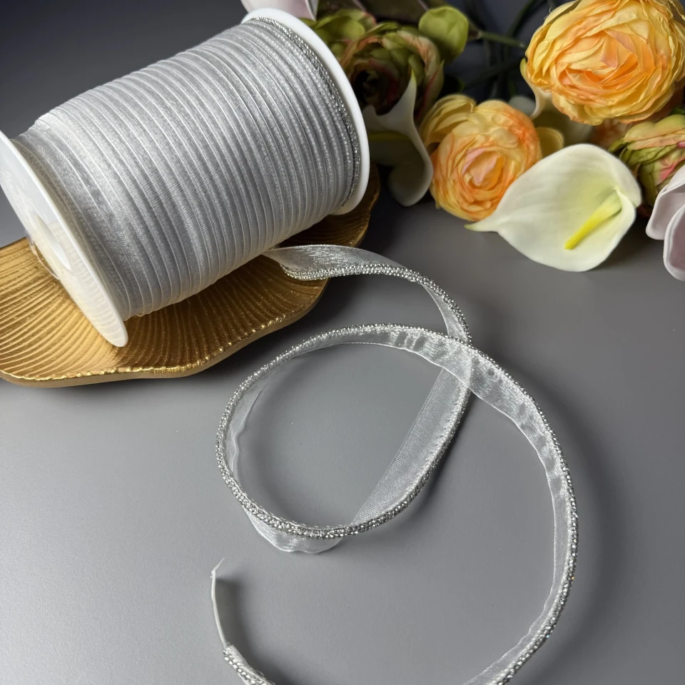 Стразовий кант 3.5 мм 6 рядів (1 м), срібло WHITE