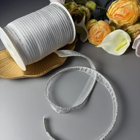 Стразовий кант 3.5 мм 6 рядів (1 м), срібло WHITE