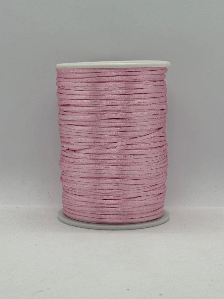 Шнур атласний корсетний 2.3 мм (100 ярдів/91,44 м.), 31 блідий рожевий